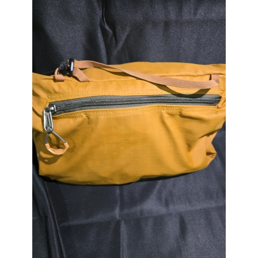 Used With Tags Eagle Creek No Matter What Duffel